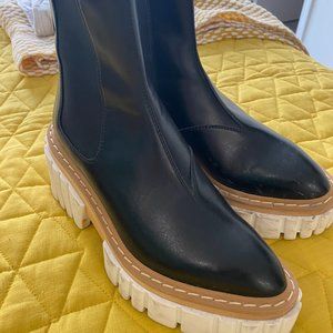 STELLA MCCARTNEY Emilie platform ankle boots - size 7 - authentic